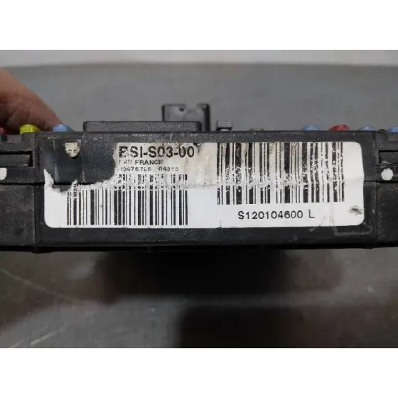 Caja Reles / Fusibles para Peugeot 407