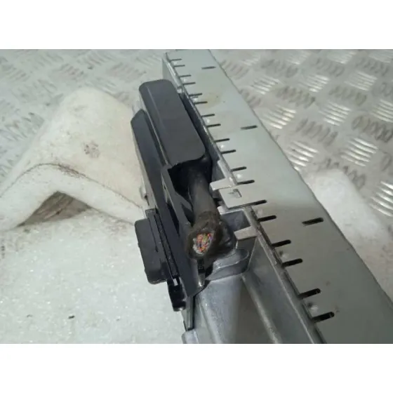 Sistema Audio / Radio Cd para Audi A6 Avant (4F5)