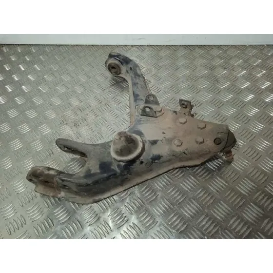 Brazo Suspension Inferior Delantero Derecho para Mitsubishi L 200 (K6/7)