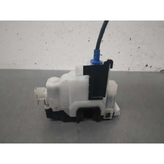 Cerradura Puerta Delantera Derecha para Peugeot Bipper