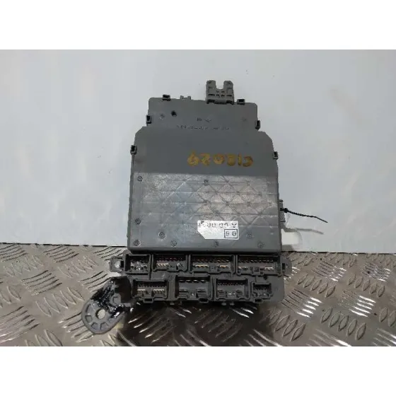 Caja Reles / Fusibles para Honda Accord Berlina (Cl/Cn)