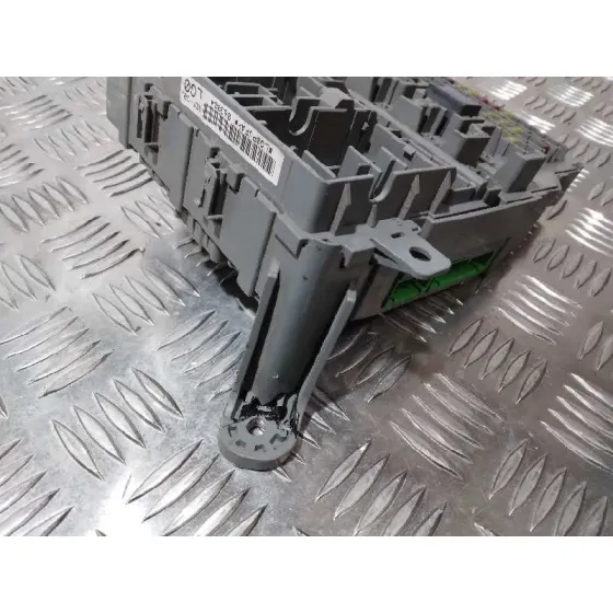 Caja Reles / Fusibles para Honda Accord Berlina (Cl/Cn)