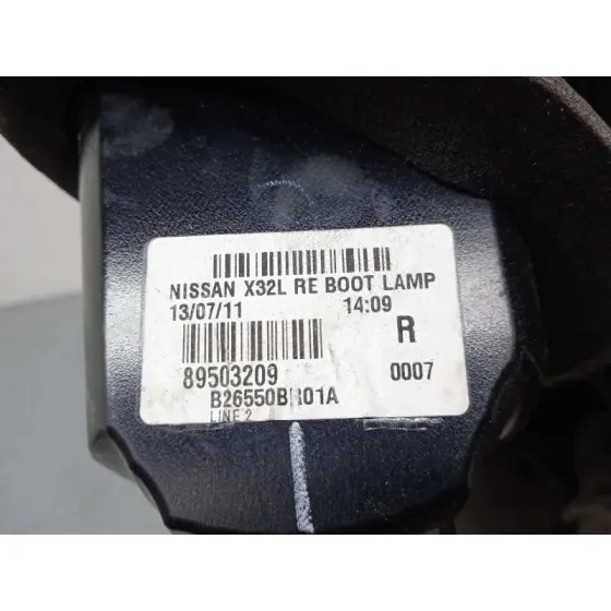 Piloto Trasero Derecho Interior para Nissan Qashqai (J10)