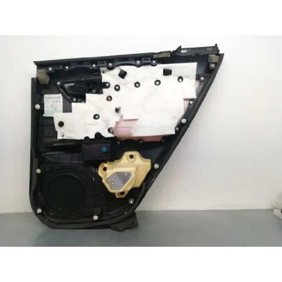 Guarnecido Puerta Trasera Izquierda para Lexus Ct