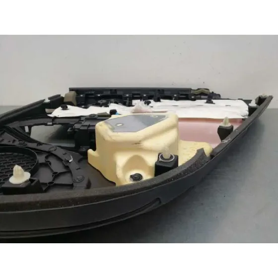 Guarnecido Puerta Trasera Izquierda para Lexus Ct