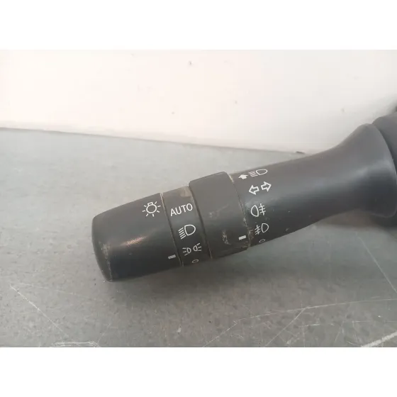 Mando Luces para Lexus Ct