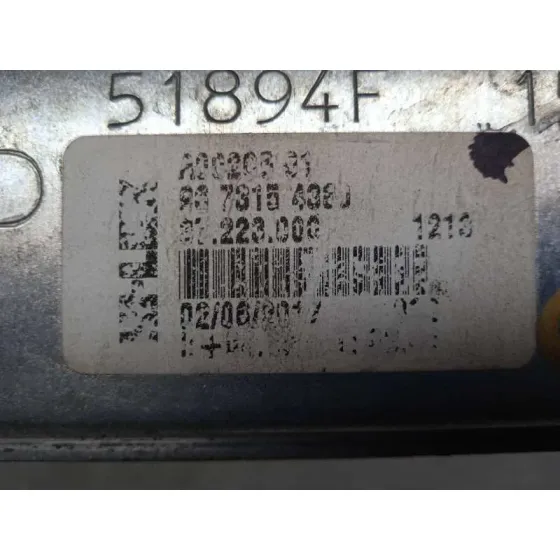Elevalunas Delantero Derecho para Peugeot 208