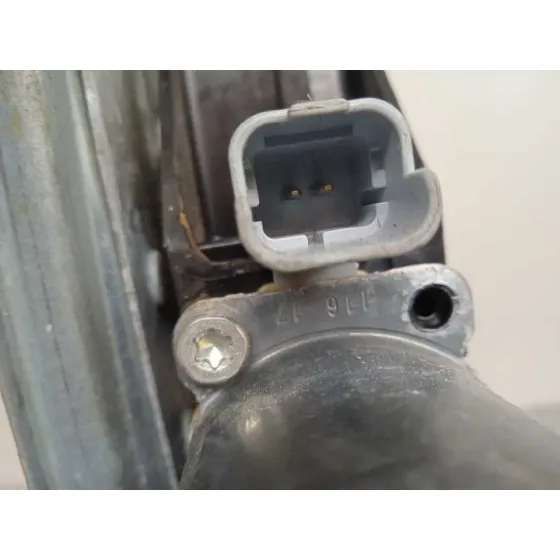 Elevalunas Delantero Derecho para Peugeot 208