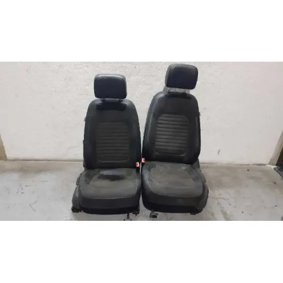 Juego Asientos Completo para Volkswagen Passat Lim. (362)