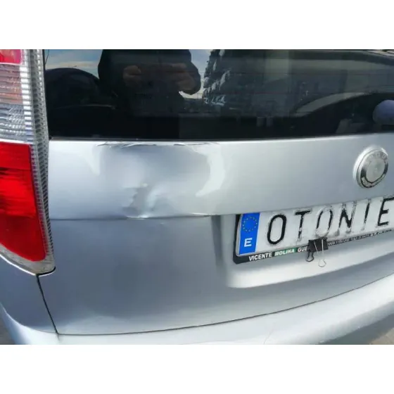 Porton Trasero para Skoda Roomster (5J7)