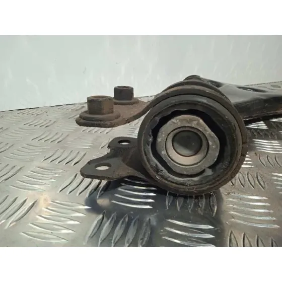 Brazo Suspension Inferior Delantero Derecho para Ford Focus Turnier (Cb4)