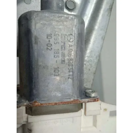 Elevalunas Delantero Izquierdo para Mercedes-Benz Sprinter Ii James Cook (906)