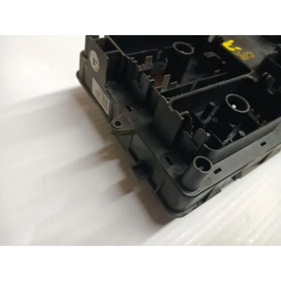 Caja Reles / Fusibles para Chevrolet Cruze Station Wagon