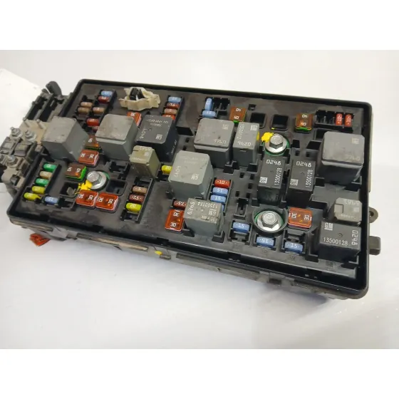 Caja Reles / Fusibles para Chevrolet Cruze Station Wagon