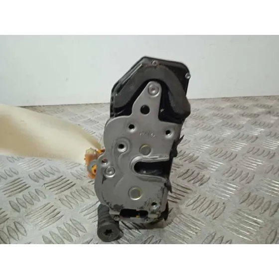 Cerradura Puerta Trasera Izquierda para Chevrolet Cruze Station Wagon