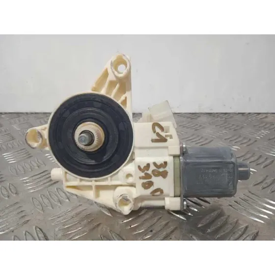 Motor Elevalunas Delantero Derecho para Mercedes-Benz Clase C (W204) Lim.