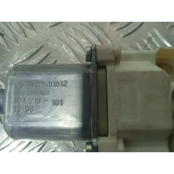 Motor Elevalunas Delantero Izquierdo para Mercedes-Benz Clase C (W204) Lim.