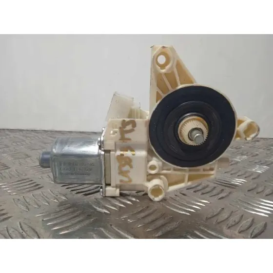 Motor Elevalunas Trasero Izquierdo para Mercedes-Benz Clase C (W204) Lim.
