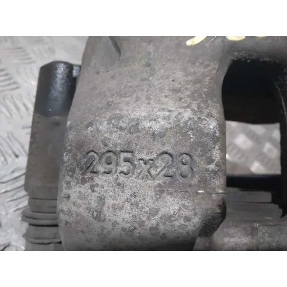 Pinza Freno Delantera Izquierda para Mercedes-Benz Clase C (W204) Lim.