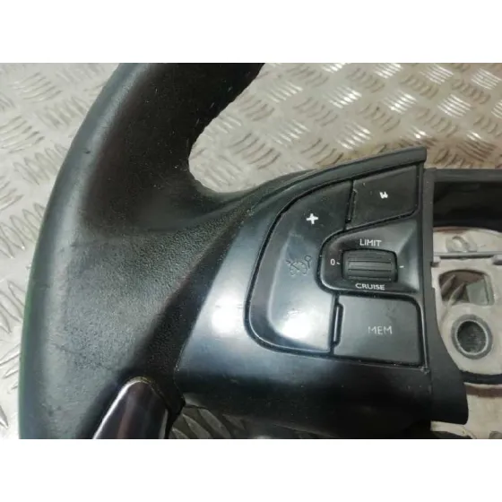 Volante para Citroën Ds5