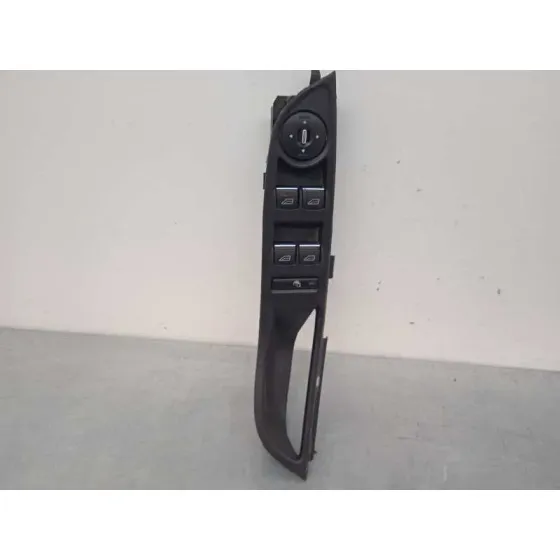Mando Elevalunas Delantero Izquierdo para Ford Focus Lim. (Cb8)