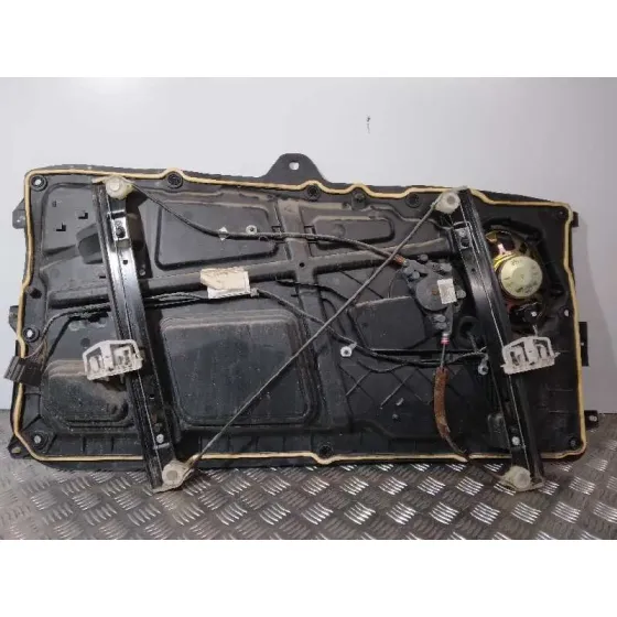 Elevalunas Delantero Derecho para Ford Fiesta (Cbk)