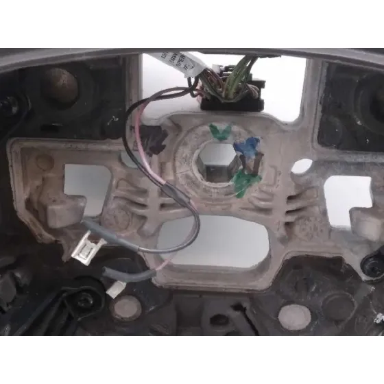 Volante para Ford Kuga (Cbs)