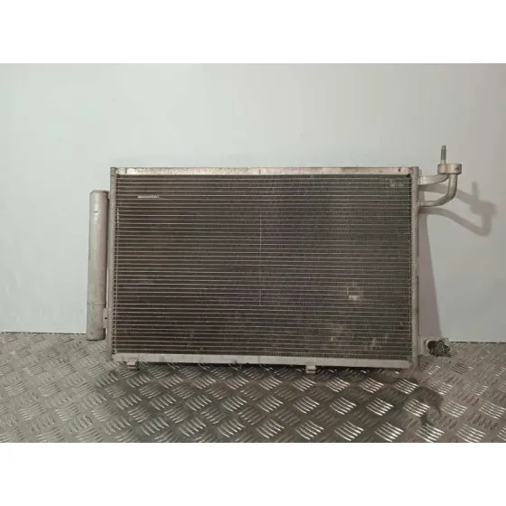 Condensador / Radiador Aire Acondicionado para Ford Fiesta (Cb1)