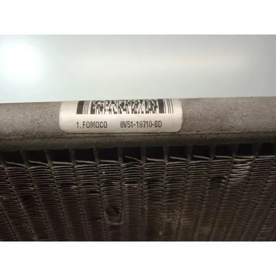 Condensador / Radiador Aire Acondicionado para Ford Fiesta (Cb1)