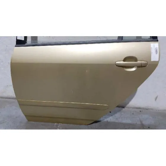 Puerta Trasera Izquierda para Toyota Corolla Verso (E12)