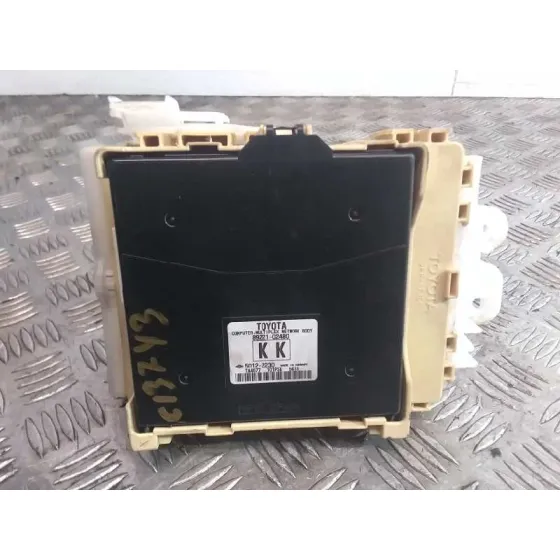 Caja Reles / Fusibles para Toyota Auris