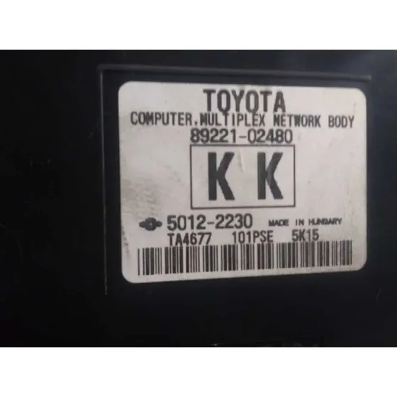 Caja Reles / Fusibles para Toyota Auris