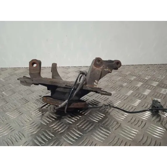 Mangueta Delantera Izquierda para Ford Ka (Ccu)