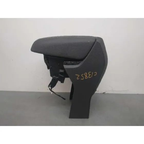Apoyabrazos Central para Ford Kuga (Cbs)