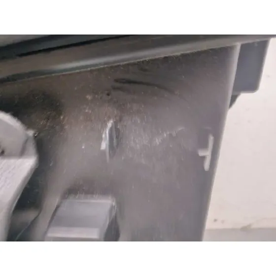 Apoyabrazos Central para Ford Kuga (Cbs)