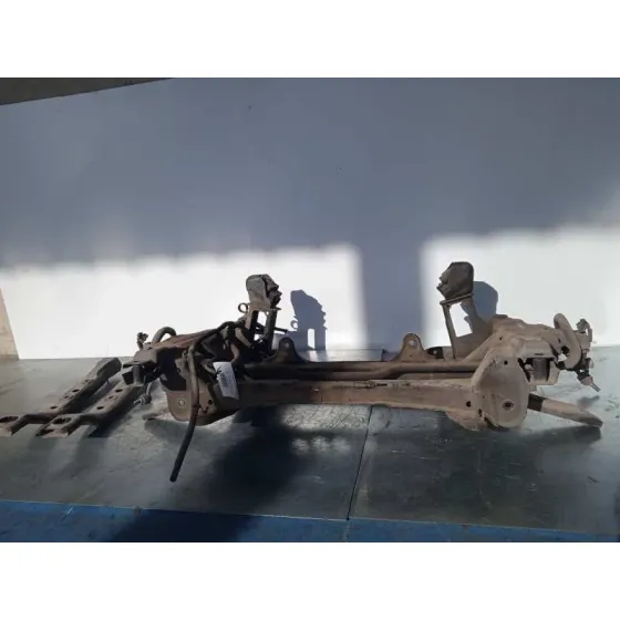 Puente Delantero para Mercedes-Benz Sprinterii Caja Cerrada (Desde 01.06)