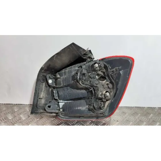 Piloto Trasero Izquierdo para Bmw Serie 1 Lim. (F20)