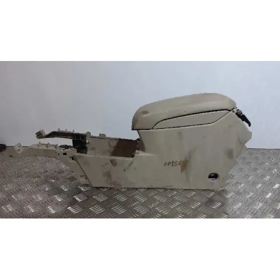 Apoyabrazos Central para Subaru Legacy Lim. B14