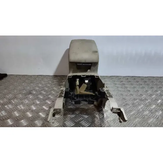 Apoyabrazos Central para Subaru Legacy Lim. B14