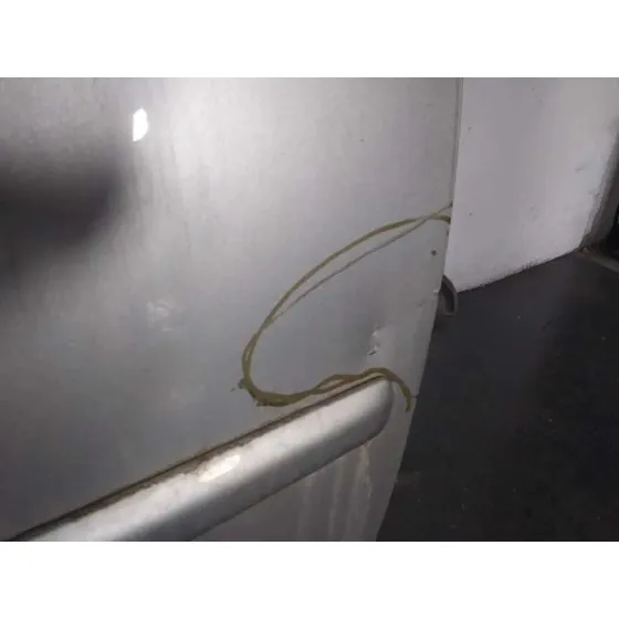 Puerta Delantera Derecha para Toyota Corolla Familiar (E12)