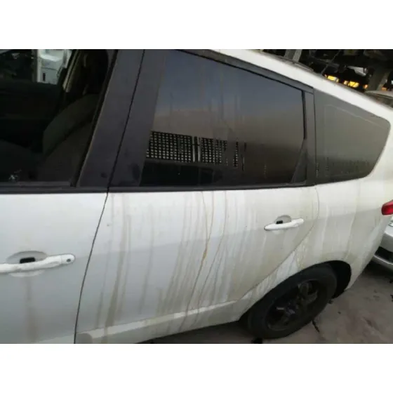Puerta Trasera Izquierda para Renault Scenic Iii