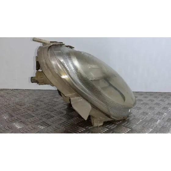 Faro Derecho para Mercedes-Benz Clase A (W168)