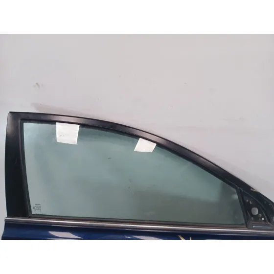 Puerta Delantera Derecha para Toyota Avensis Berlina (T25)