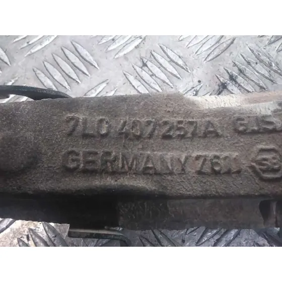Mangueta Delantera Izquierda para Audi Q7 (4L)