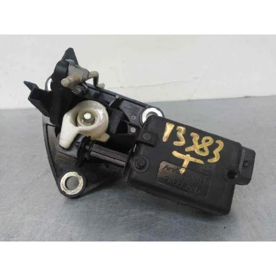 Maneta Exterior Porton para Dacia Duster