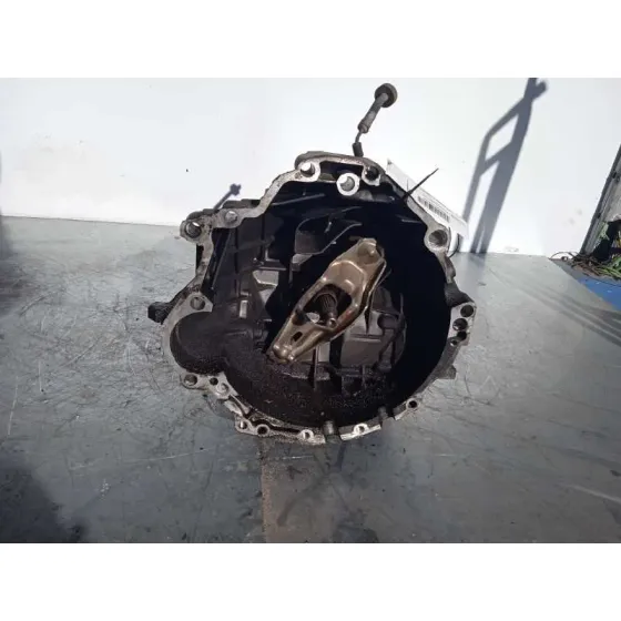 Caja Cambios para Volkswagen Passat Berlina (3B2)