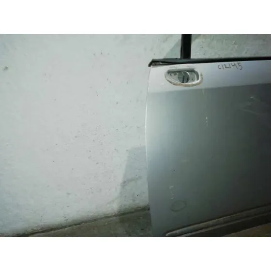 Puerta Delantera Izquierda para Kia Carens (Un)