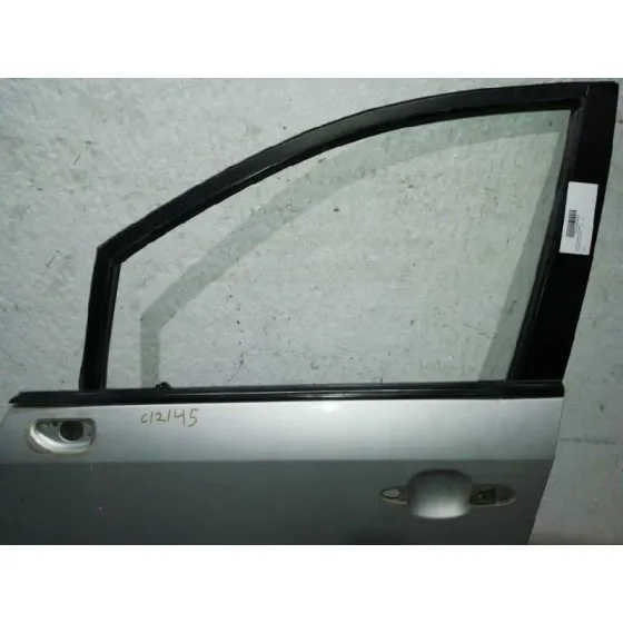 Puerta Delantera Izquierda para Kia Carens (Un)