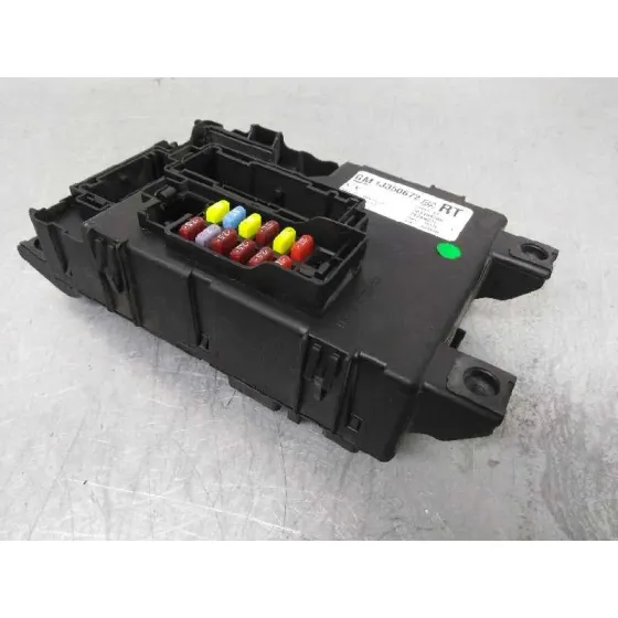 Caja Reles / Fusibles para Opel Corsa D