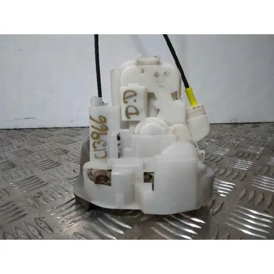 Cerradura Puerta Delantera Derecha para Subaru Impreza G12